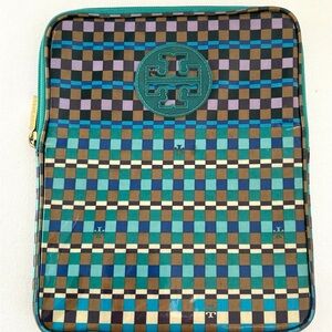 Tory Burch Tablet/ IPAD / Reader Case 10” EUC!